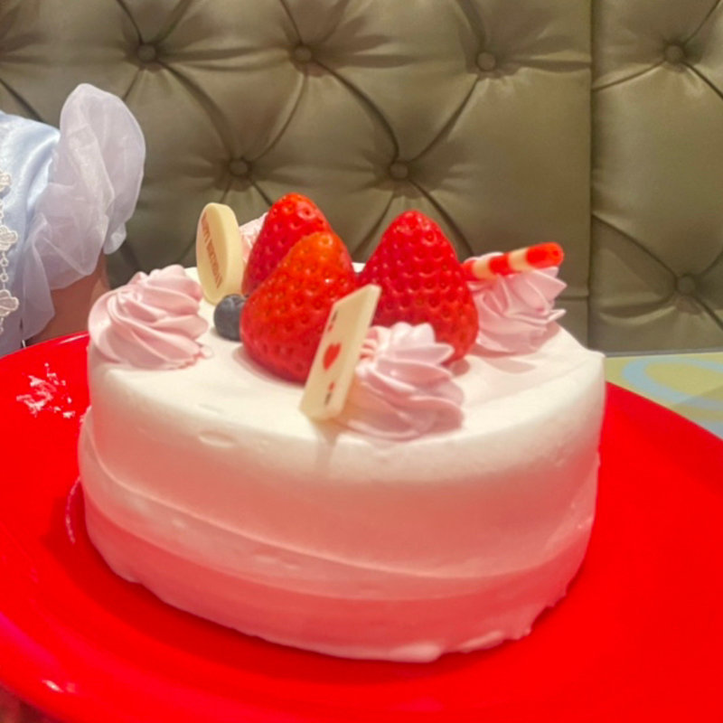 バースデーケーキ(クイーン・オブ・ハートのバーケットホール)