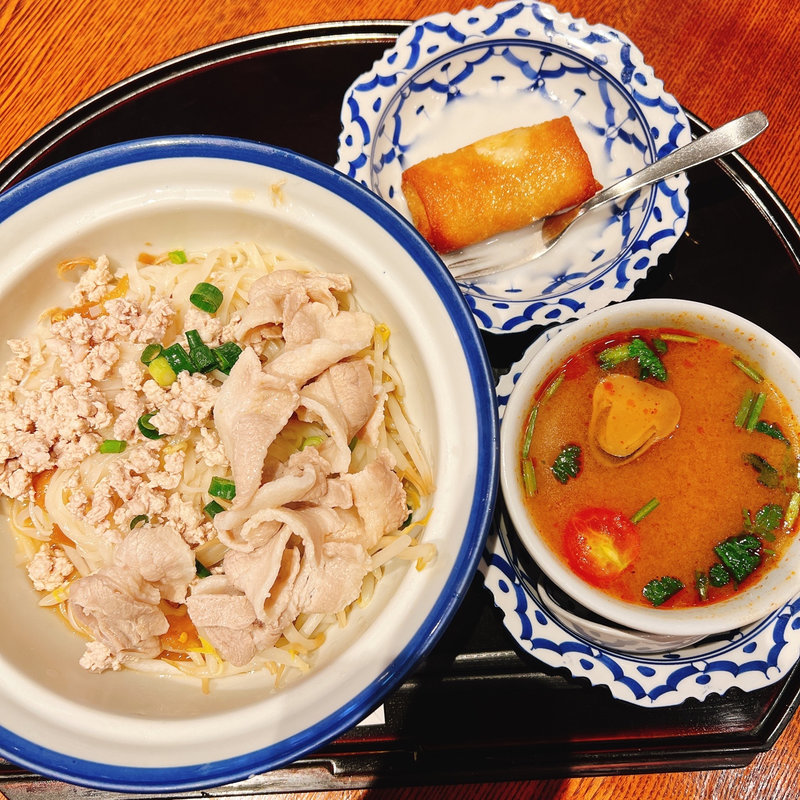 (メナムのほとり )