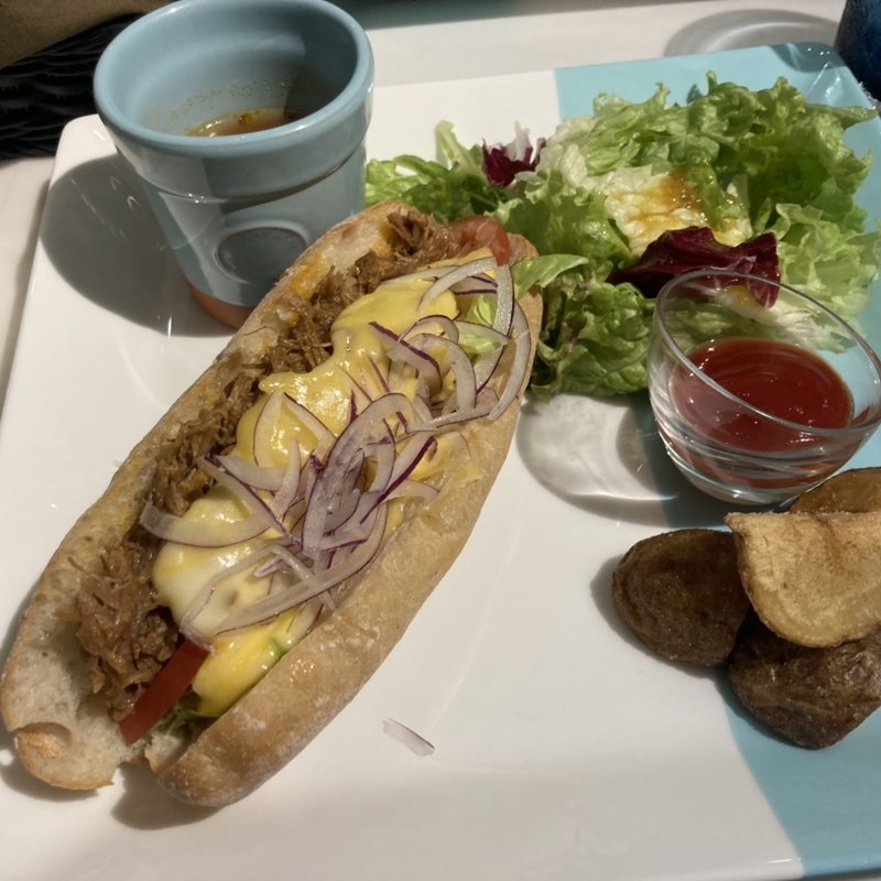 本日のサンドイッチ(ビアガーデン Beer Dining & Cafe Terrace 『 ALE 』（エール）)