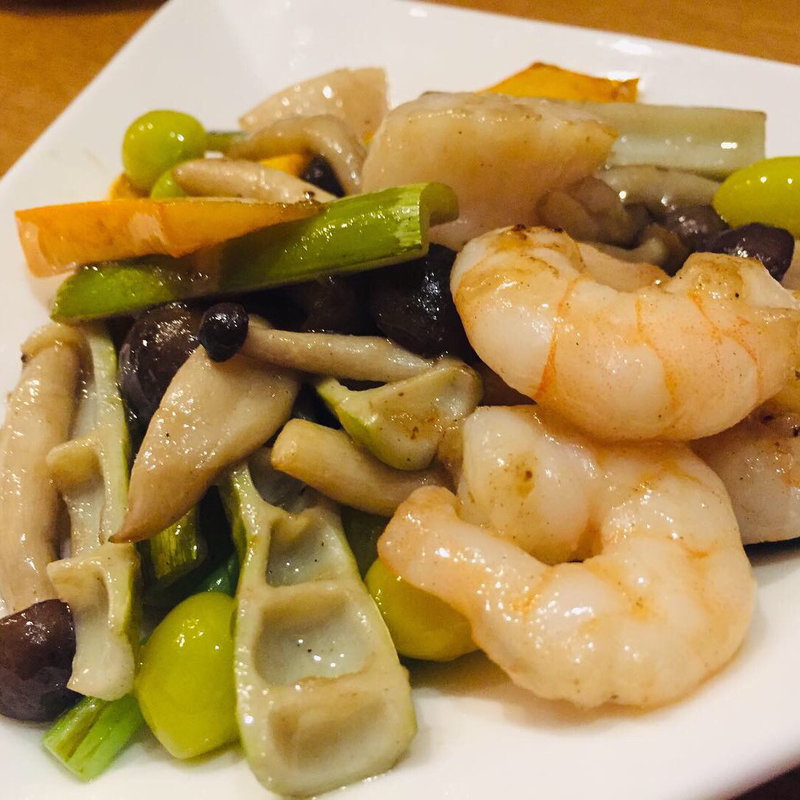 海老と帆立のあっさり塩炒め(家常菜 博朱)