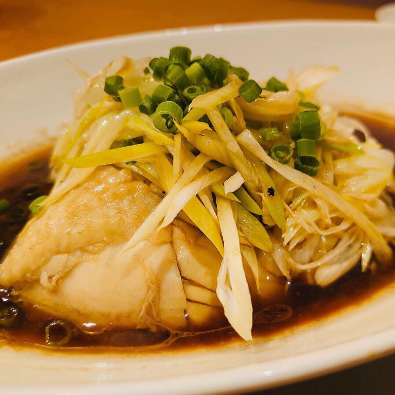 温製蒸し鶏 オリエンタルソース(家常菜 博朱)