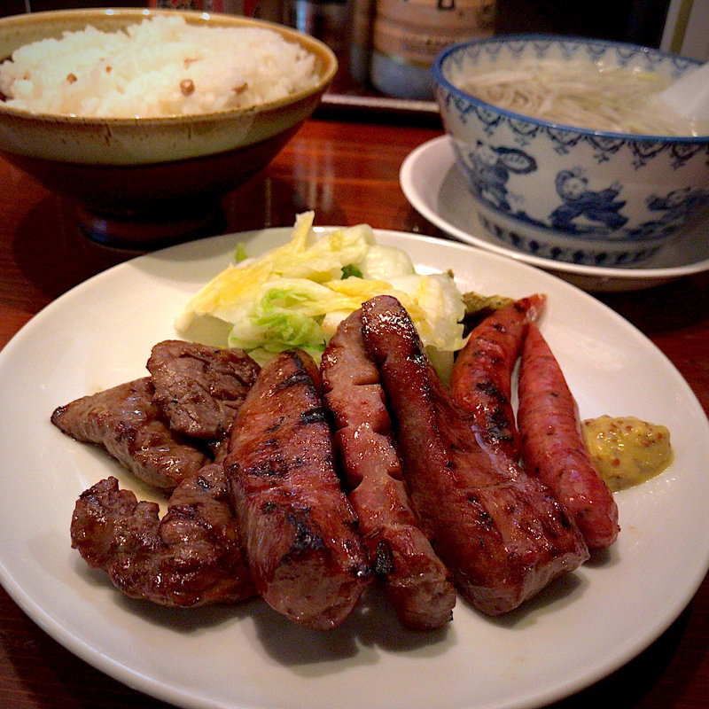 ランチ牛たん極太・牛ハラミ焼定食(たんや善治郎 別館)