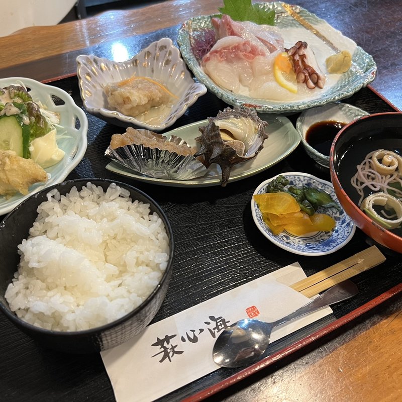 刺身定食(萩心海 （ハギシンカイ）)