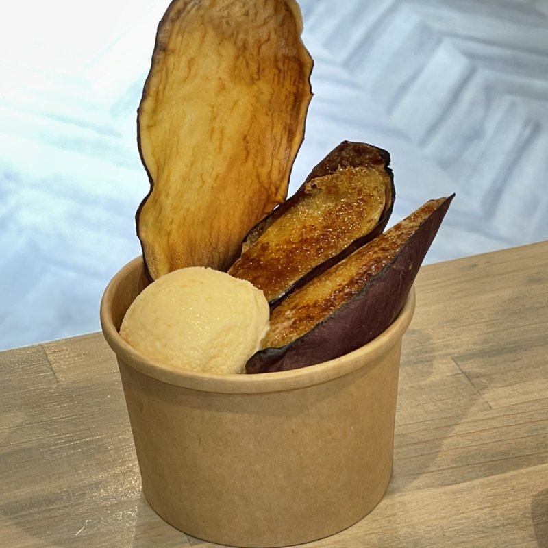 (おいもや　壺)