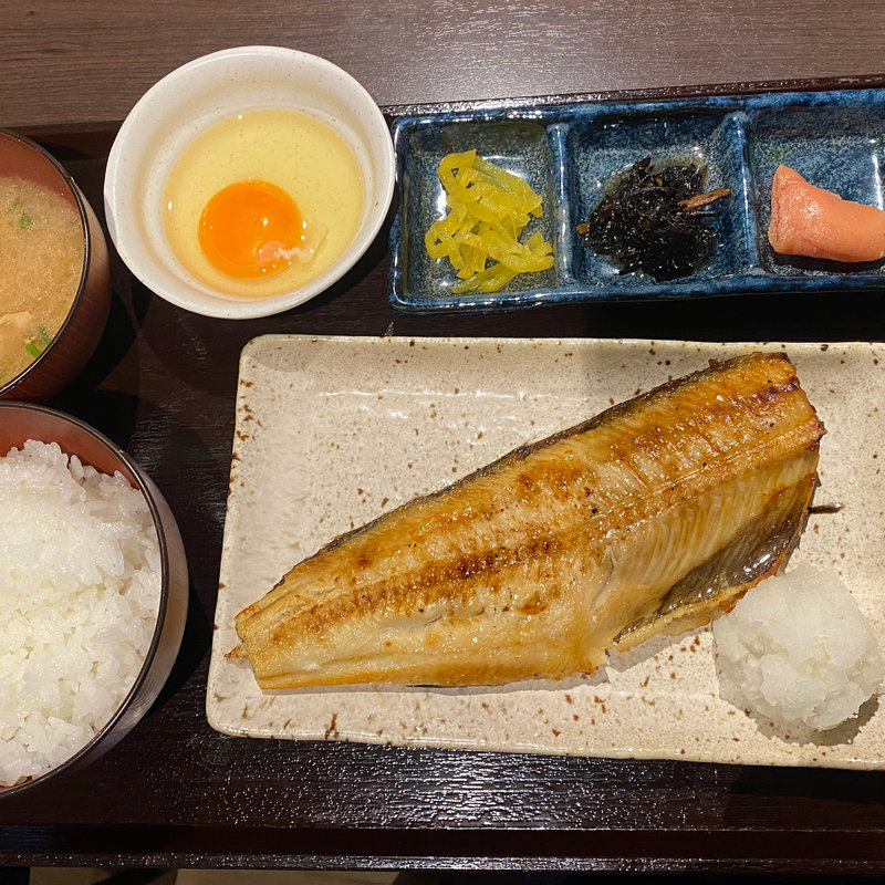 縞ホッケ半身定食(もつ煮屋 真 枚方市駅前店)