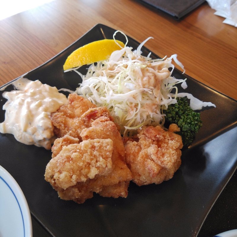 鶏のから揚げ　いぶりがっこタルタル添え(みさとのごはん)