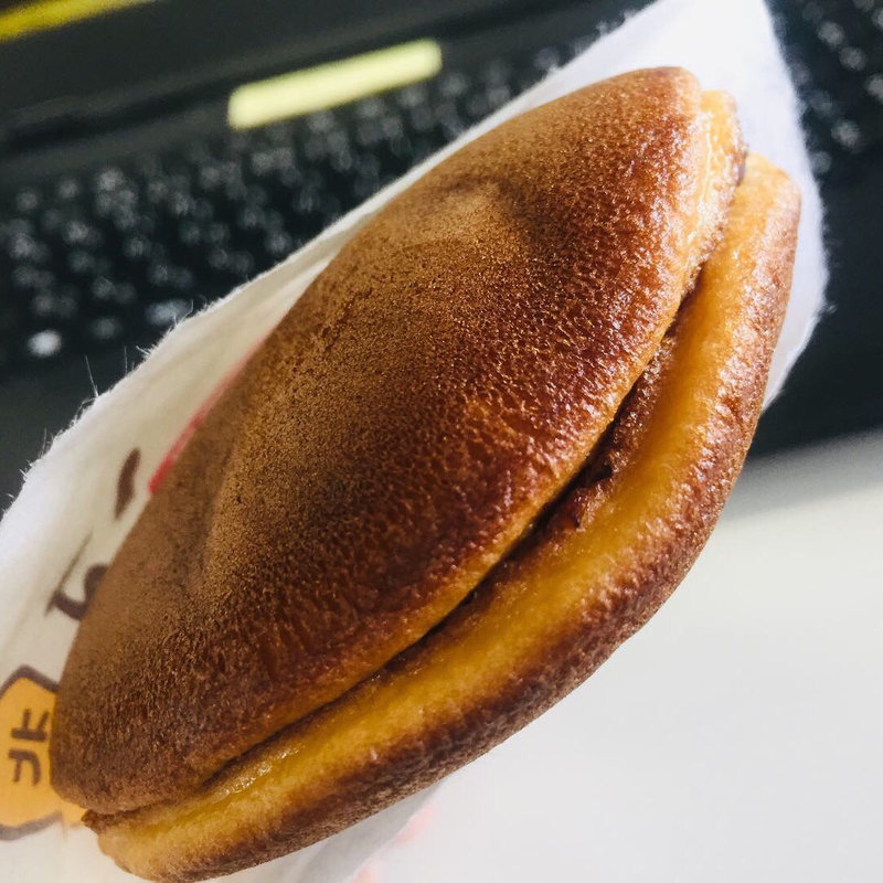 はちみつ焼き(新屋養蜂場 )