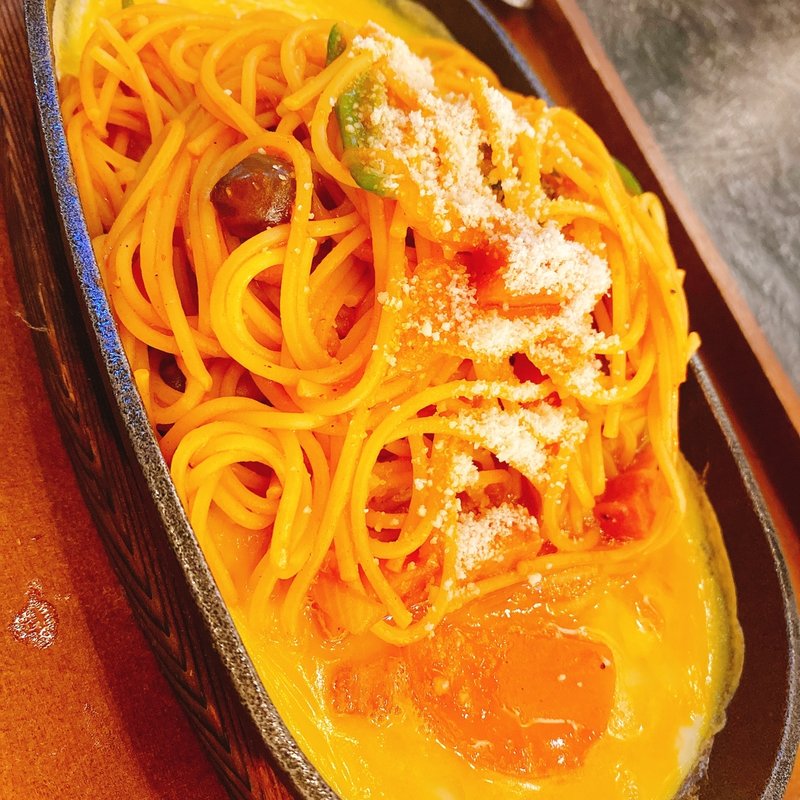 熱々鉄板ナポリタン(おうちごはんより道)