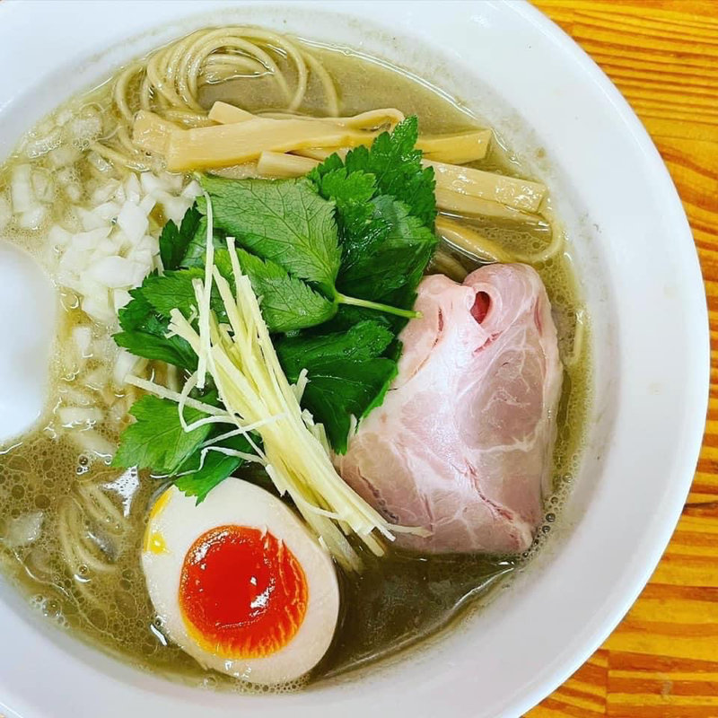 濃厚まぐろそば(中華そば　よしかわ )