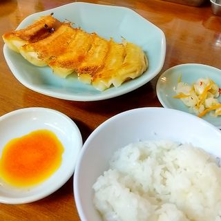 焼き餃子＋ライス(宇都宮みんみん 来らっせ店 )
