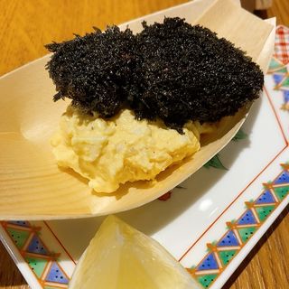 黒い牡蠣フライ(ホリデー食堂)