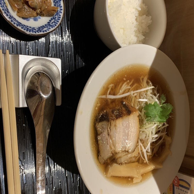 (貝出汁中華そば カワチリバー)