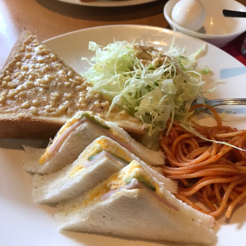 なかよしモーニング(凱旋門)