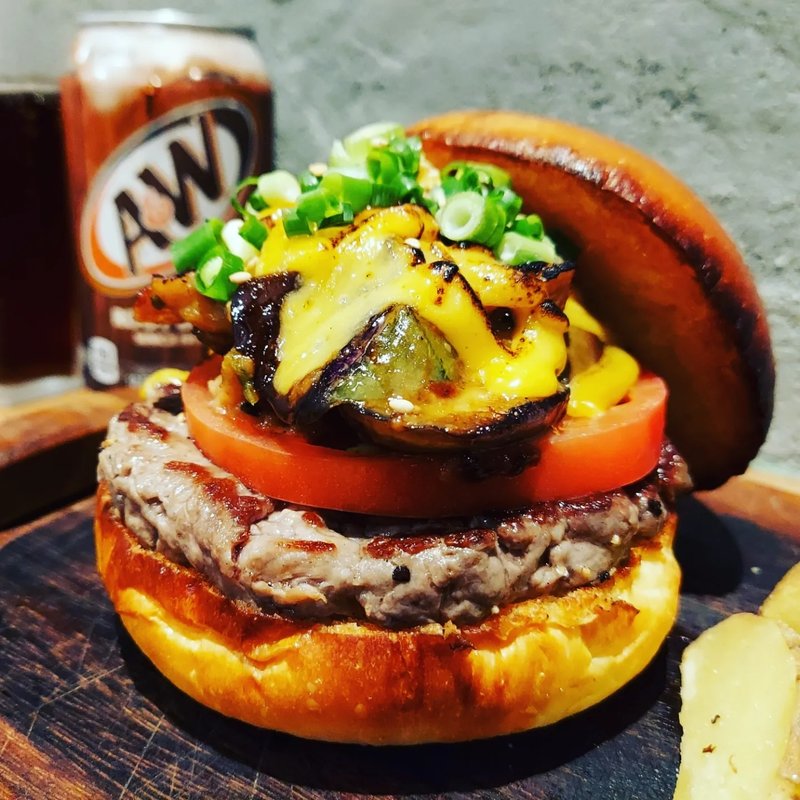 味噌ナスチーズバーガー(BURGER STAND WAREHOUSE)