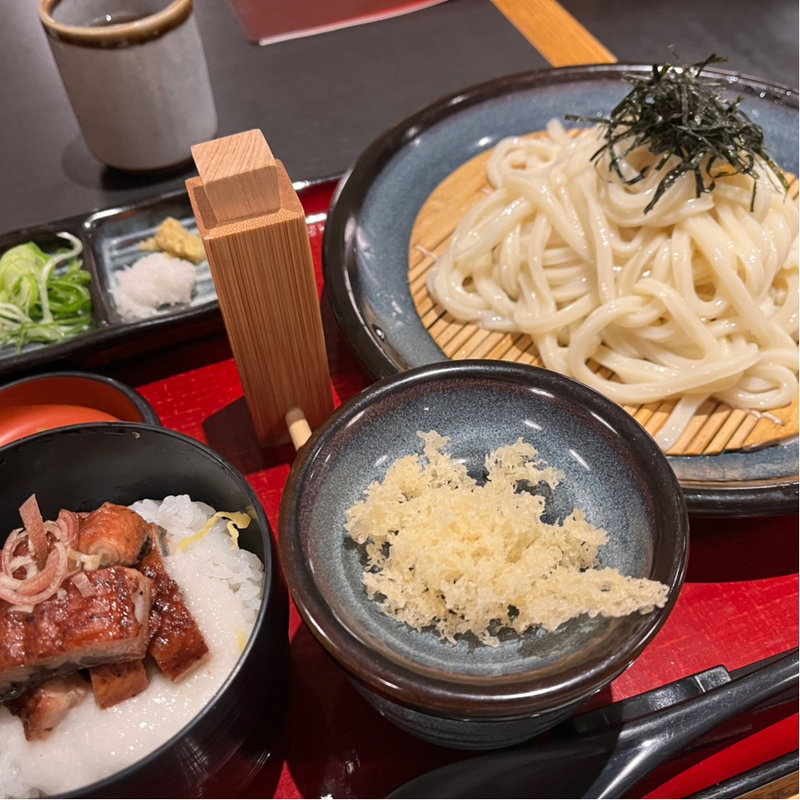うなとろろ御膳(実演手打うどん 杵屋 桶川東武マイン店)