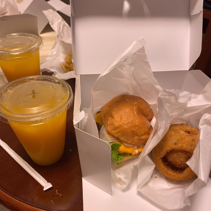 (ダグズ・バーガー （DOUG'S BURGER）)