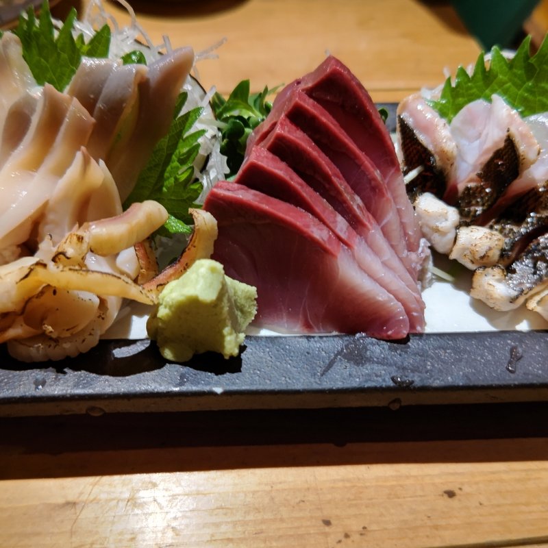 刺し身盛り合わせ(みなと刺し身2号店)