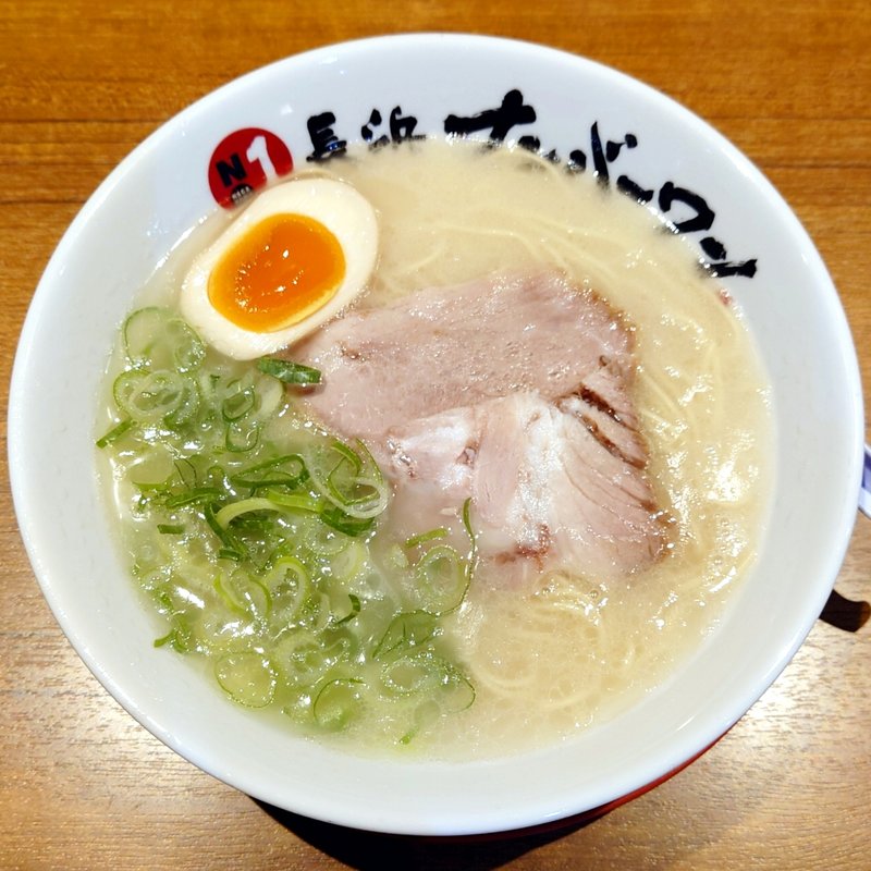 ラーメン(キャナルシティ博多 長浜ナンバーワン)