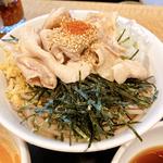 (なぜ蕎麦にラー油を入れるのか)