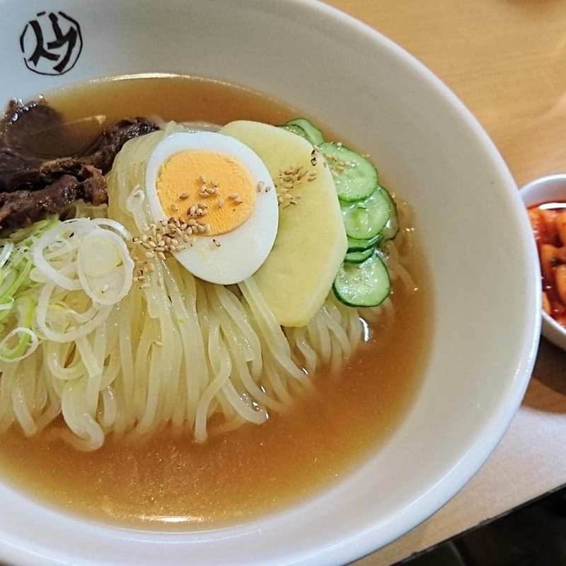 平壌冷麺ビビンバセット(平壌冷麺食道園 )