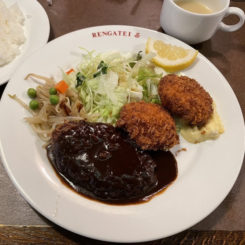 はんころ（ハンバーグ&カニコロ）(煉瓦亭 新富本店)