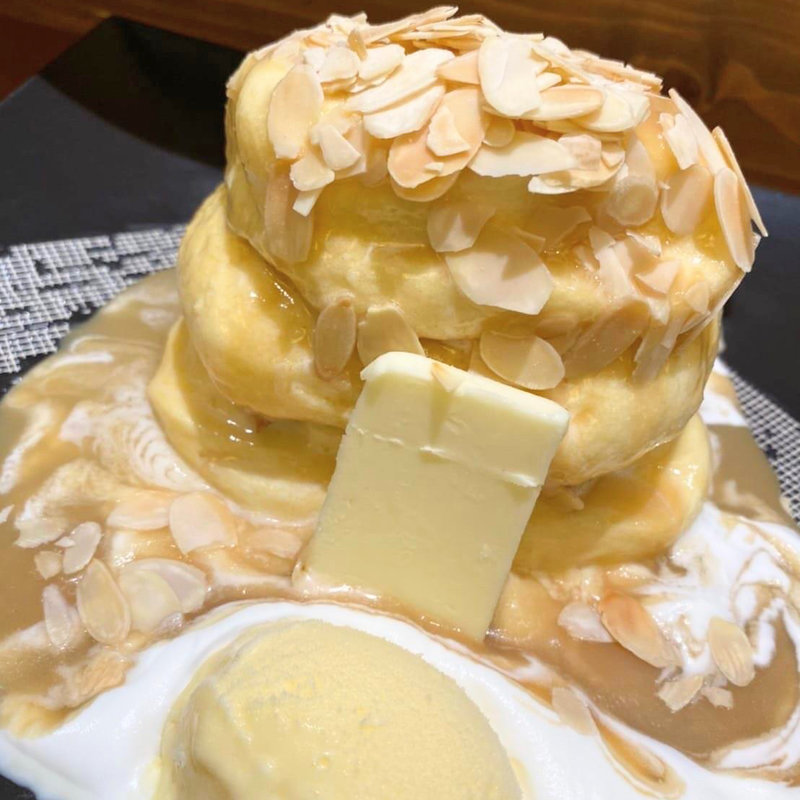 塩キャラメル アーモンド(紅鶴)