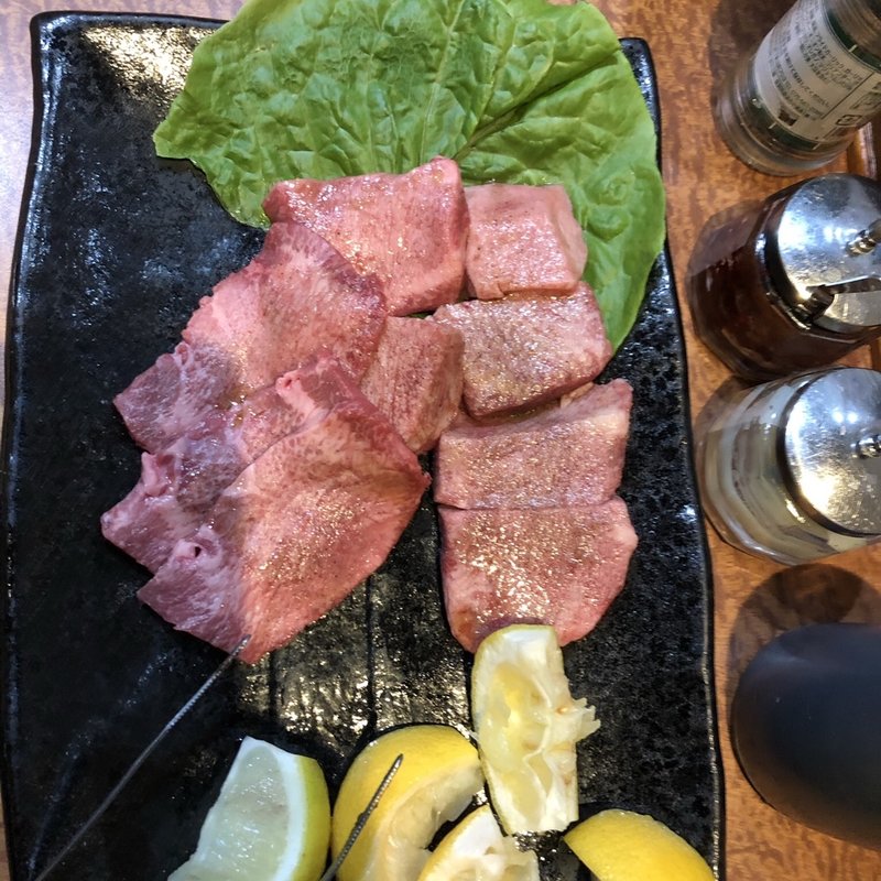 もりやま厚タン(焼肉問屋 もりやま)