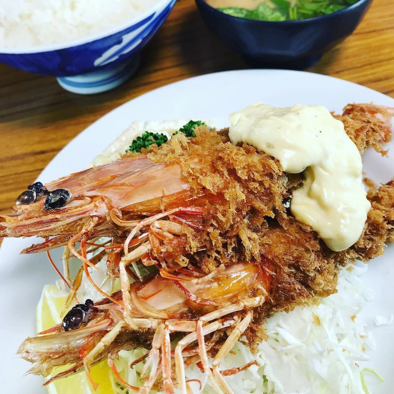 海老フライ定食(とんかつ八千代 （とんかつ・やちよ）)