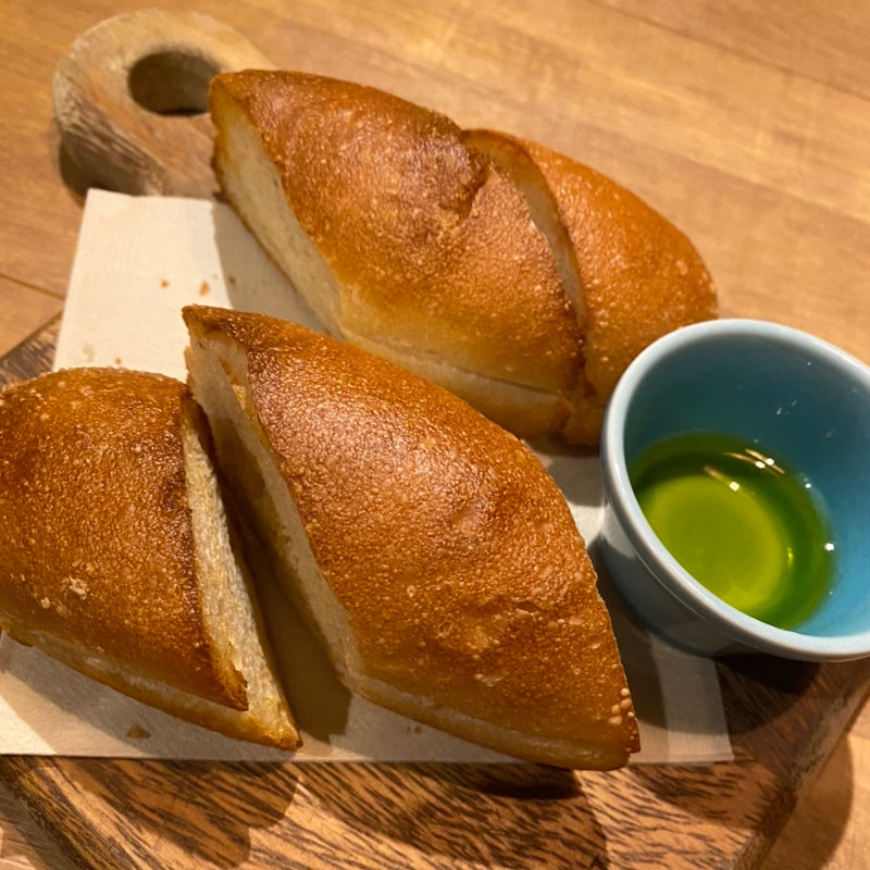 プレーンバゲッド(PISOLA 吹田江坂店 （ピソラ）)