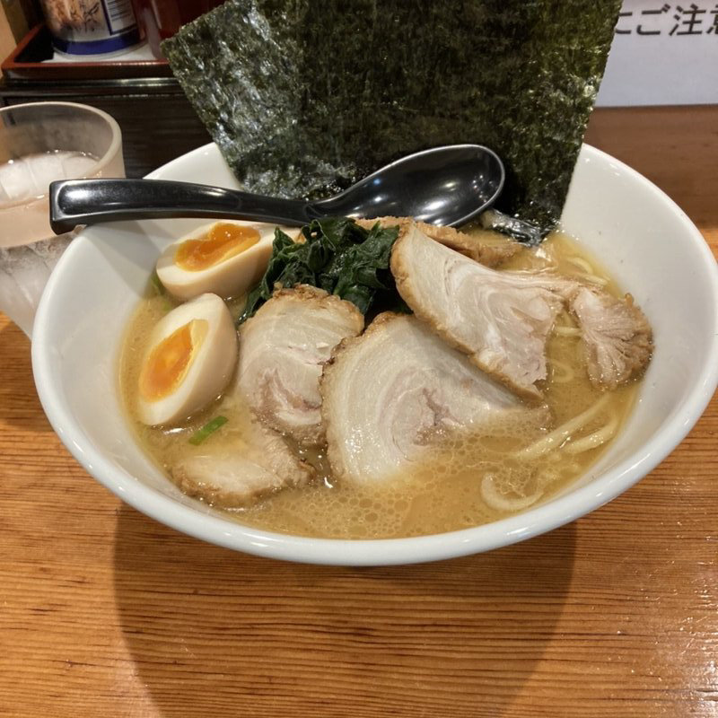 豚骨卵子(大盛）(横浜家系ラーメン 檜家 町屋店)