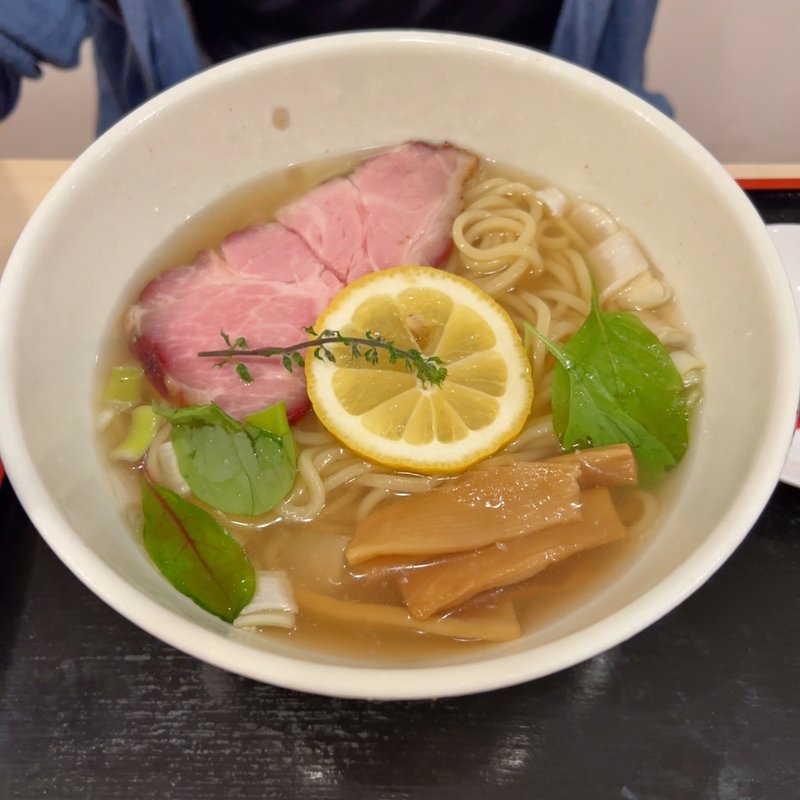 冷やし鶏塩そば(大勝軒 てつ )