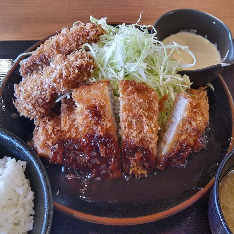 カキ･ロース定食(豚屋とん一 イオンモール石巻店)