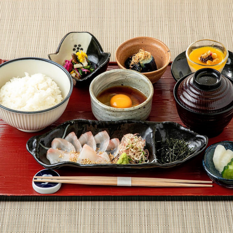 宇和島鯛めし(小梅 浦和総本店)