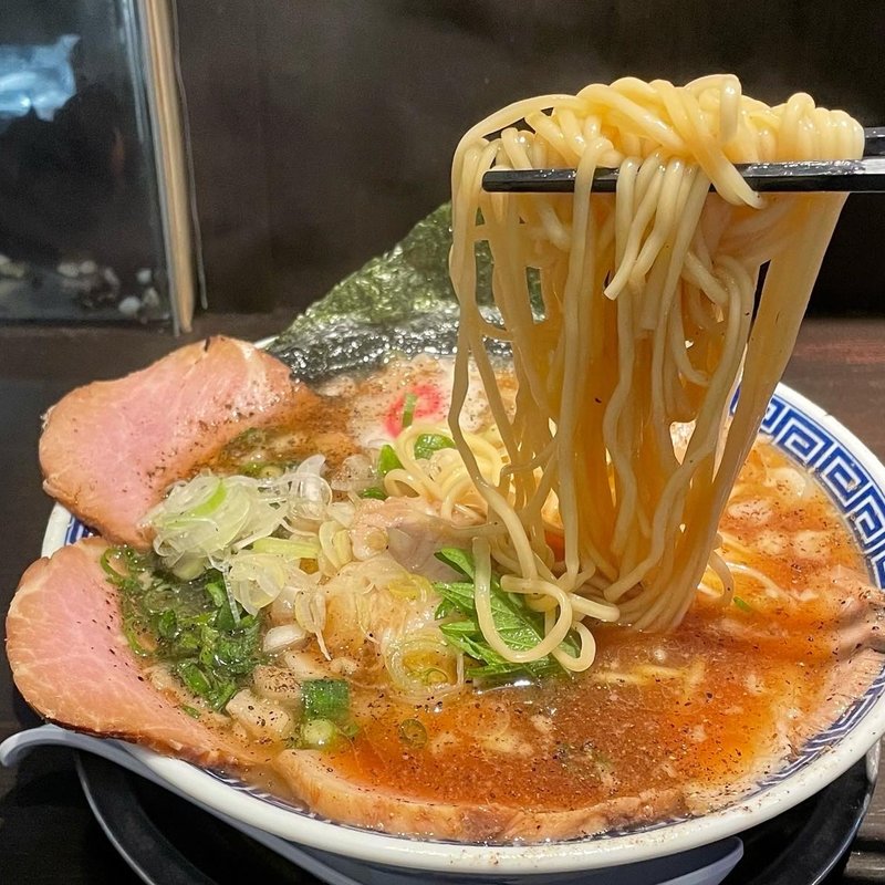 (麺奏 弥栄 （iyasaka）)