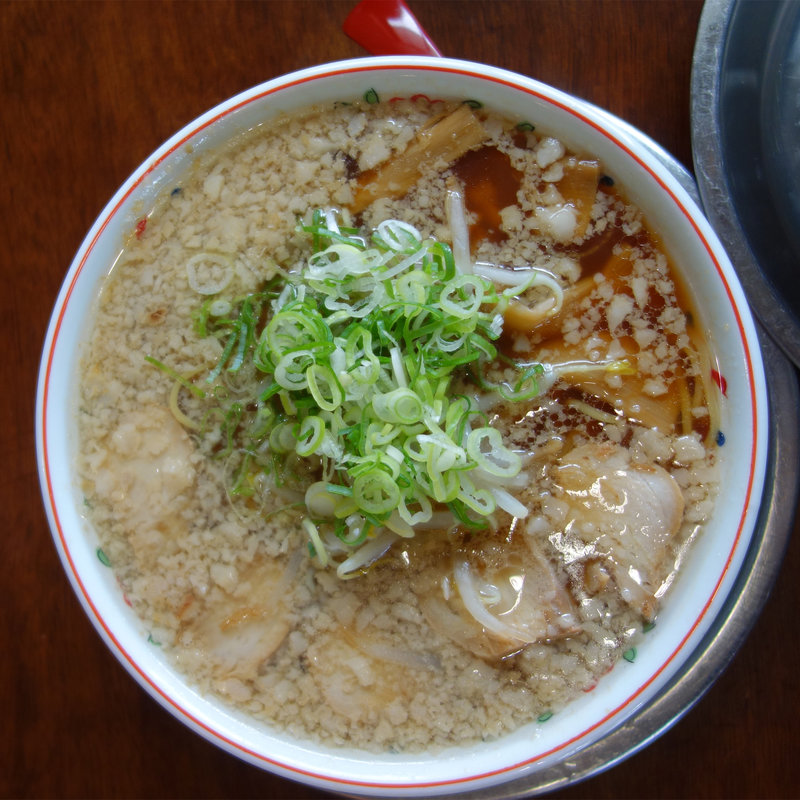 背脂入り醤油ラーメン(らーめん ゆきみ家)