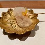酢〆した伊勢赤鶏の笹身と色々な柑橘
