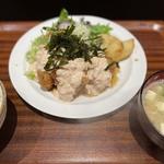 チキン南蛮定食(3個)(ボンバーキッチン )