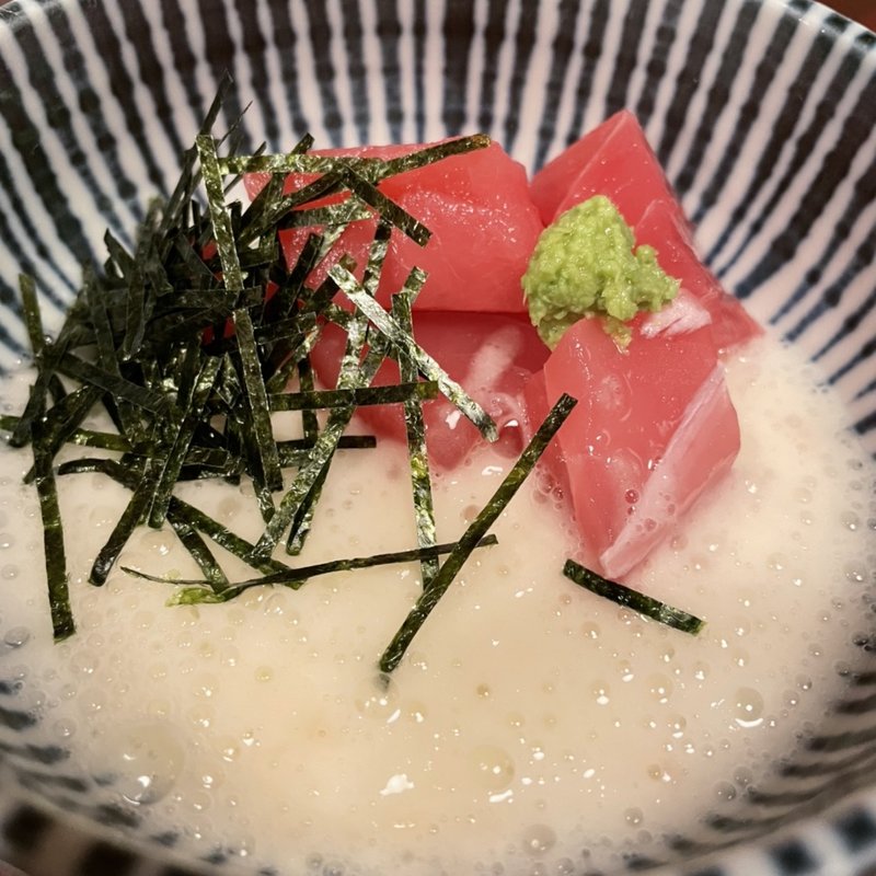 マグロのやまかけ(居酒屋 まつば)