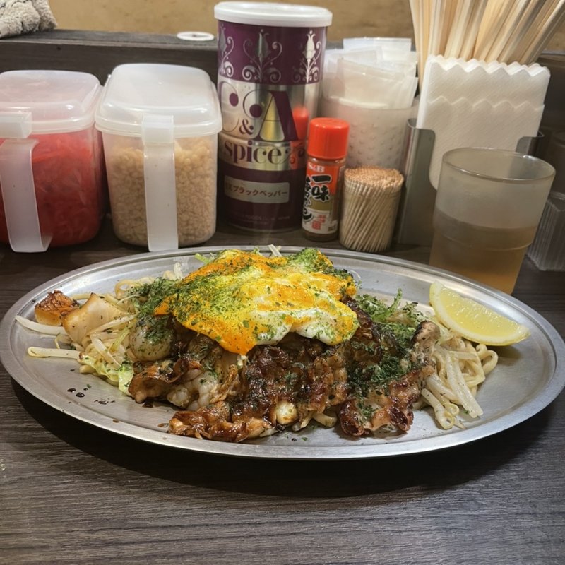 塩やきそば(神保町やきそばみかさ　本店)