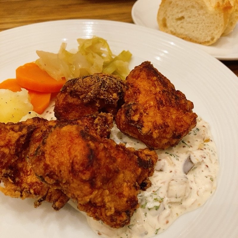 フライドチキン（日替わりランチ）(BISTRO PUG （ビストロ パグ）)