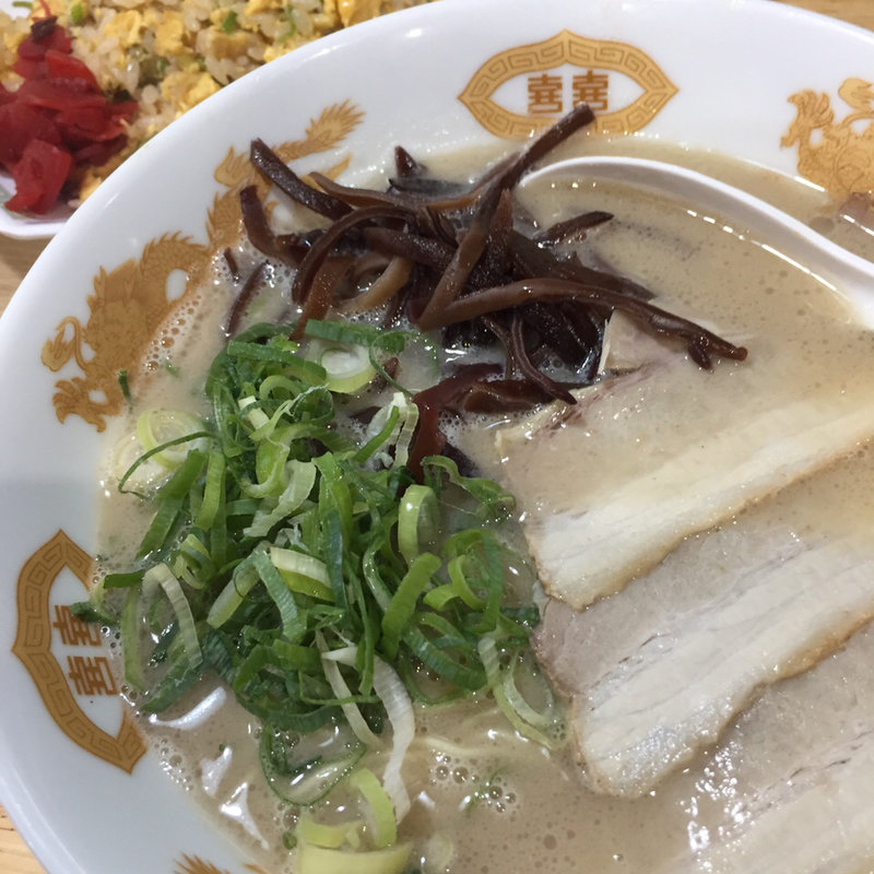 豚骨ラーメン(虎龍馬 （トラタツマ）)