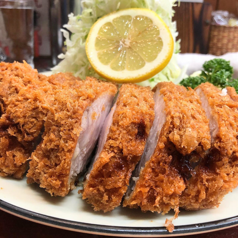 特選ロースカツ定食(とんかつ赤城)