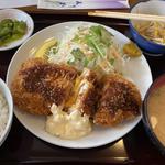 チキンカツS定食(チーズ入り)(河島屋食堂 )