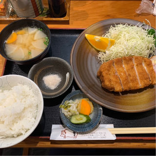 特選ロースカツ定食(とんき )