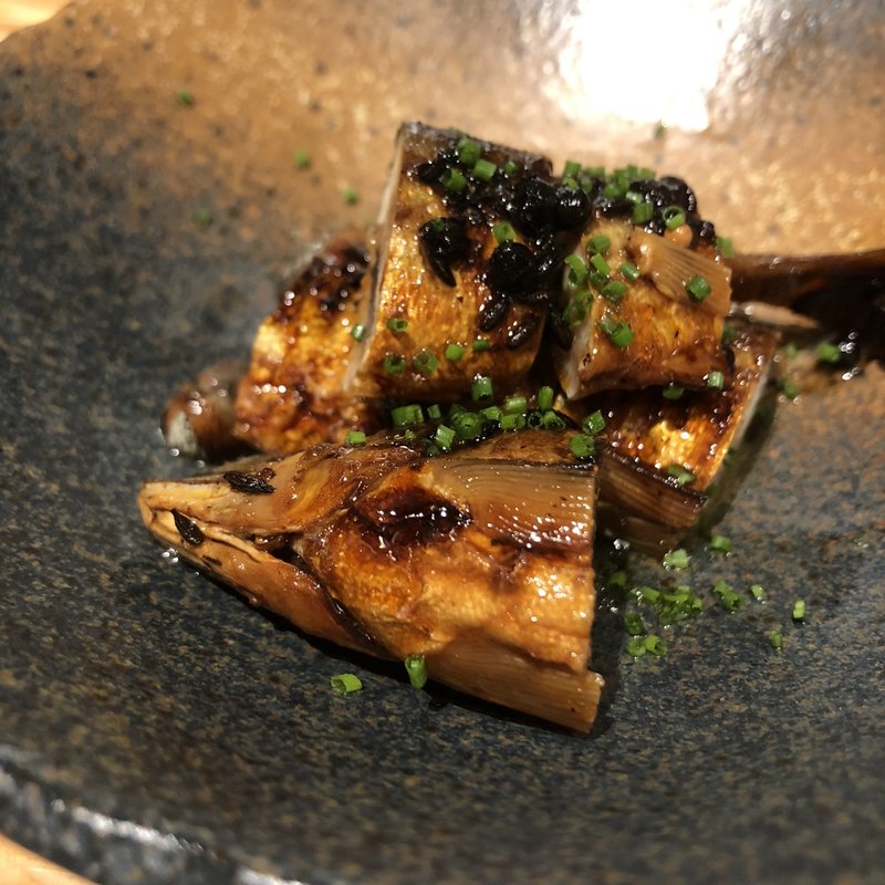 鮎のスパイス甘露煮(Ata 虎ノ門)