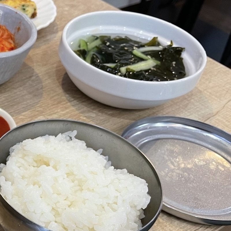 ワカメスープ（ピビンパセット）(のぞみ)