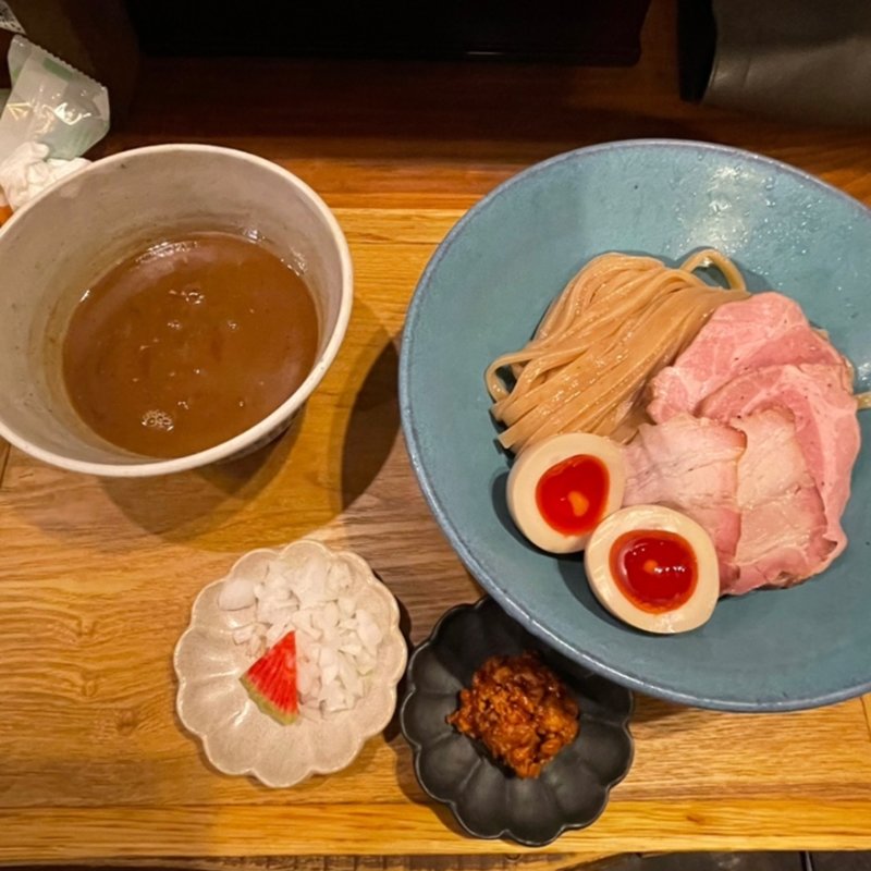 つけ麺(いかれたヌードル フィッシュトンズ （いかれたNOODLE Fishtons）)