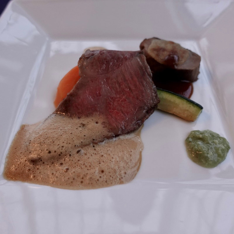 栃木県産黒毛和牛のローストビーフ(ラ・フレノア )