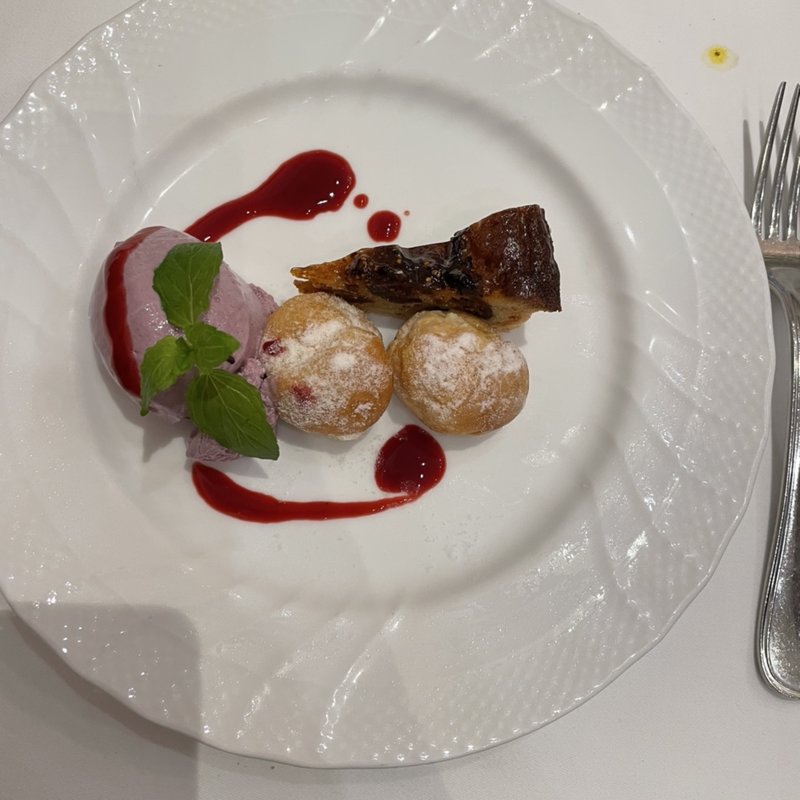 デザートプレート(レ・リース （Les Lis）)