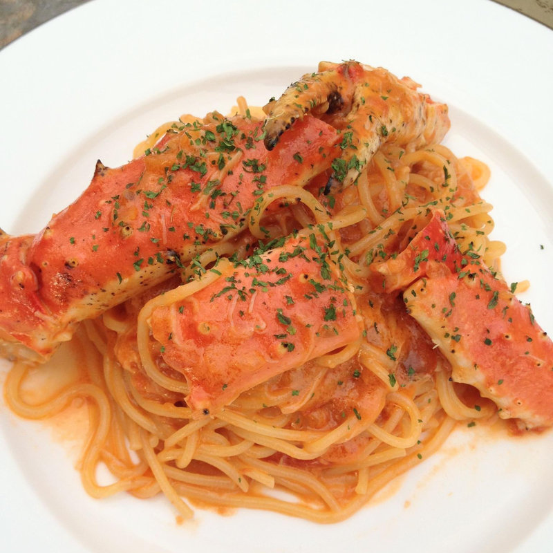 タラバガニのトマトクリームソースパスタ(カフェドラパン)